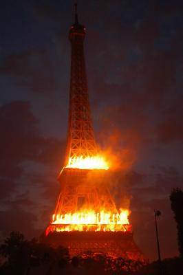 Eiffel Tower burning gallery
