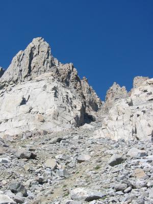 v3/62/104662/3/48841307.P05142_B1915.jpg