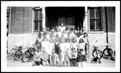 Albion High School Class of 1955 in the 4th Grade