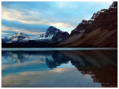 Bow Lake at Sunrise