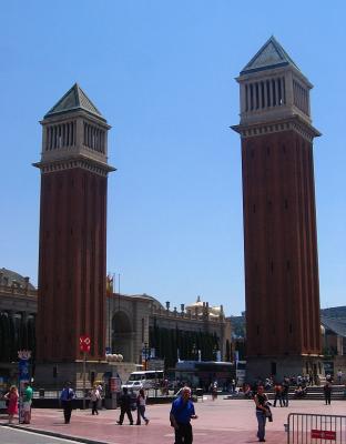  Venetian Columns