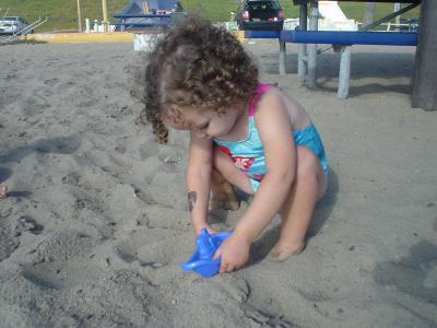 Leila in the sand