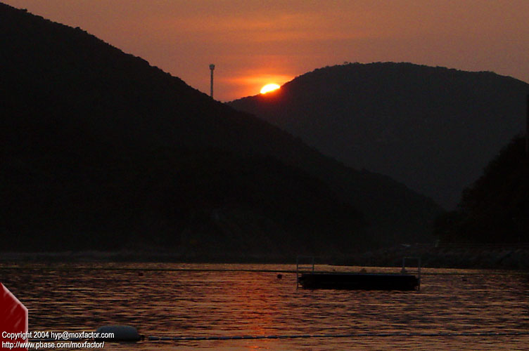 Sky Over Hong Kong 香港 - 淺水灣 Repulse Bay