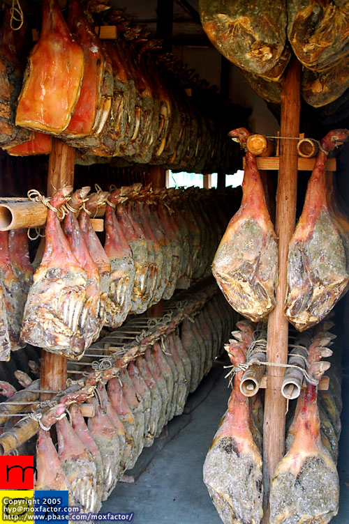 Jinhua 金華 - 家鄉肉(不是火腿) Jinhua autumn-only Wind-dried ham