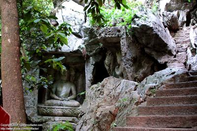 Hangzhou 杭州 - Linyin Temple 靈隱寺