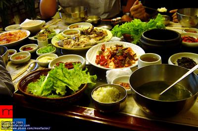 Choson(Northern Korean) food - Lettuce Wraps are so good...