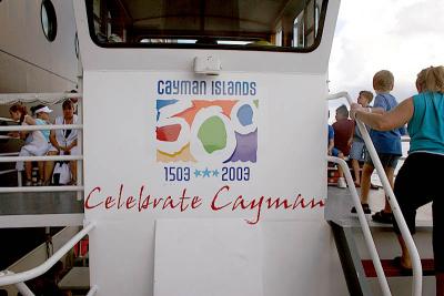v3/64/215064/3/50565062.Caymen_Boat.jpg