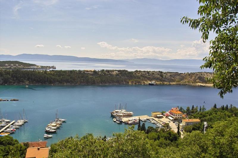 LastPort.jpg