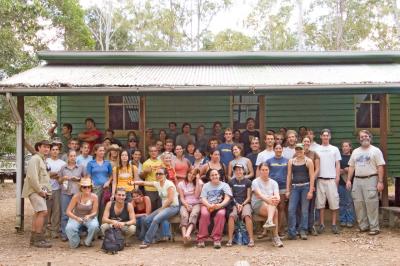 group photo kirrama 2005 small _DSC1765