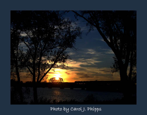 Ohio River Sunset.JPG