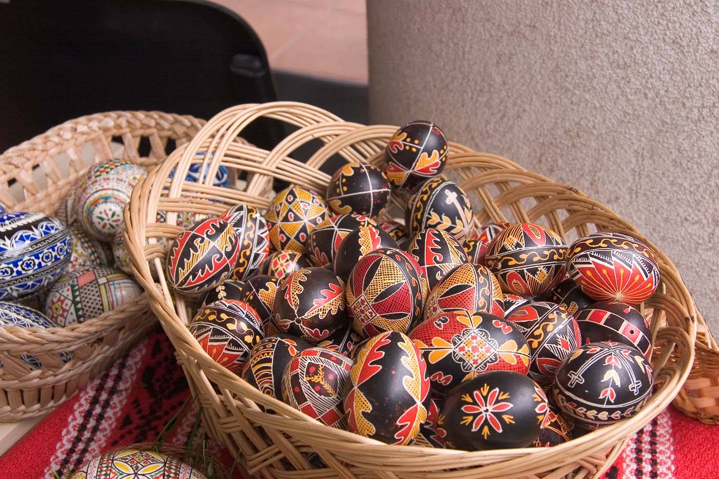 Romanian Hand Painted Easter Eggs