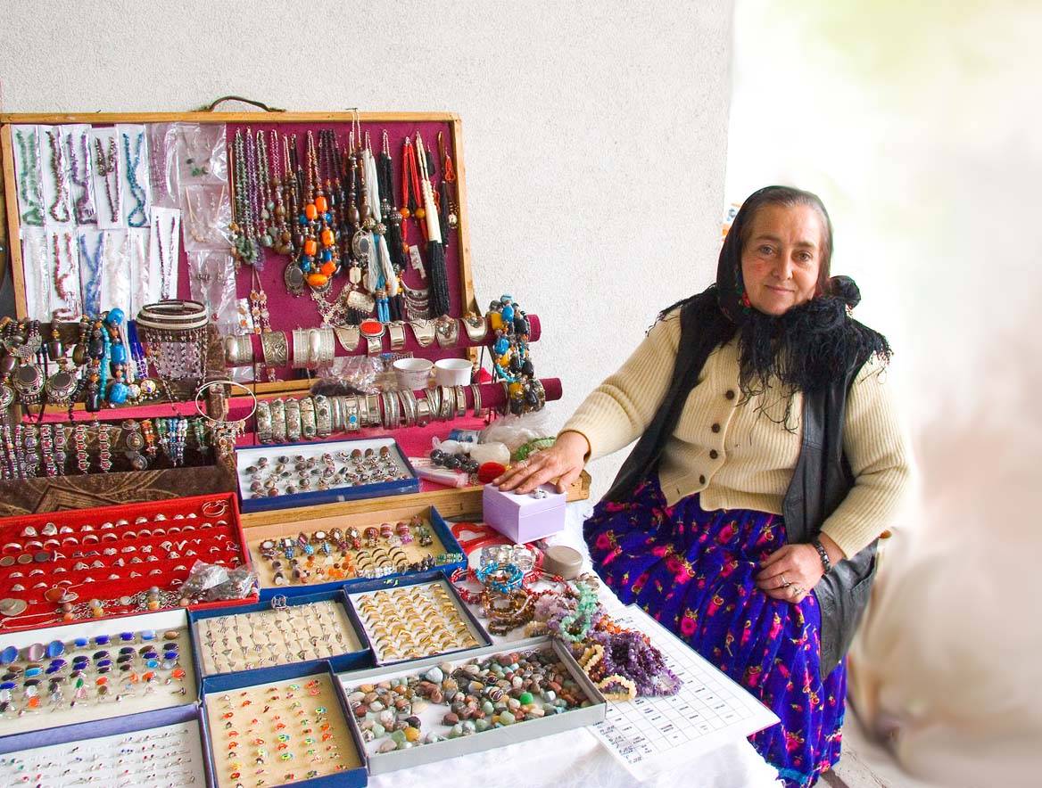 Jewelry Seller