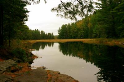 Mizzy Lake trail in Algonquin Park
