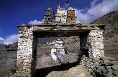 Ngawal - a gate