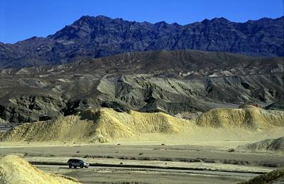 Death Valley: Twenty Mules Team Canyon