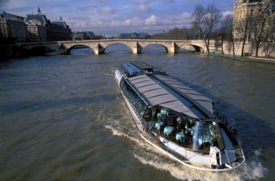 River Seine shuttle