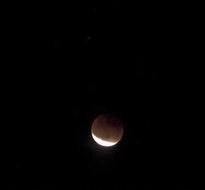 Lunar eclipse (05-2004)