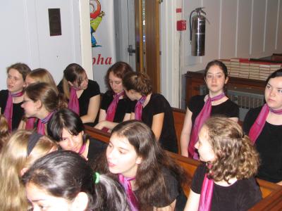 St. Thomas queue 3.JPG