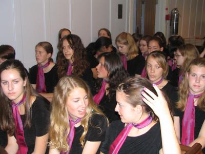St. Thomas queue 4.JPG