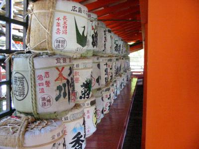 Sake barrels2.JPG