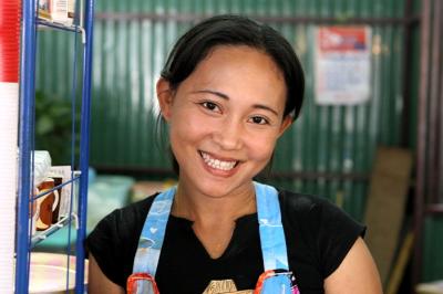 Shopworker: San Kamphaeng