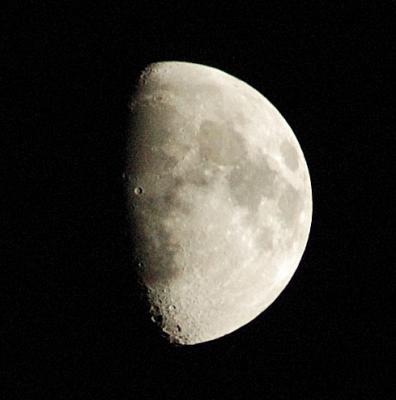 Moon 503b.jpg