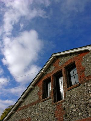 v3/66/584766/3/50681964.5049workshopgable.jpg