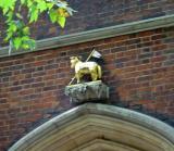 The Lamb and Flag symbol of the Middle Temple.