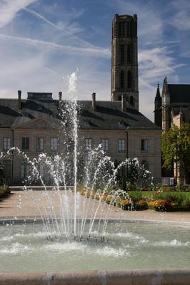 Fontaine, muse et cathdrale