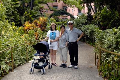 Family In Royal Hawaiian Hotel Courtyard