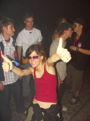 PICT7509 two thumbs up ---.JPG