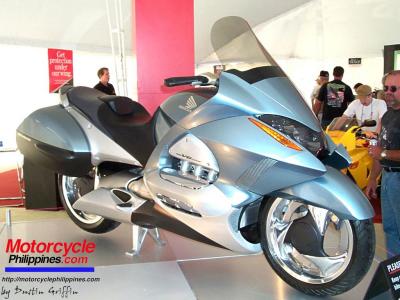 Honda X-Wing Concept