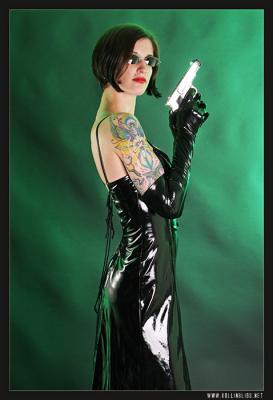 s_blackgreen02_web.jpg