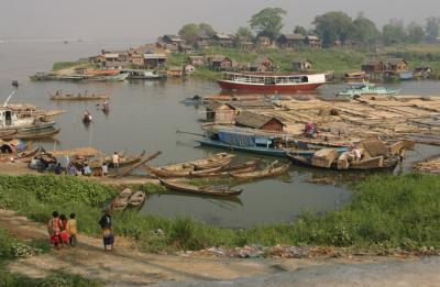 river scene 3-Irrawaddy.jpg