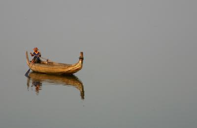 boat-amapura