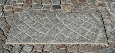 Fake cobblestones