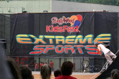 dollywood_extreme_sports