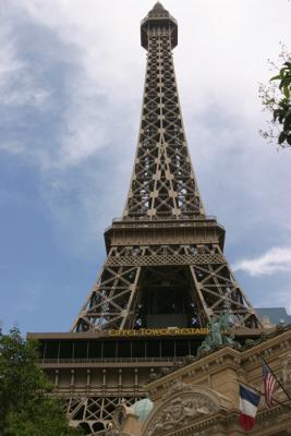 Eiffel Tower Vegas.