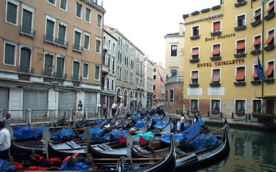  Venice Gondolas