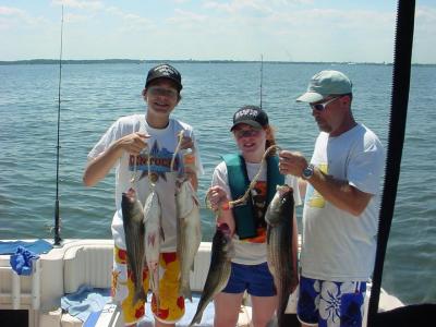 5/31/2005 Steve Whitmer Family Charter with Stripers from 23  to 28 chumming at Hacketts