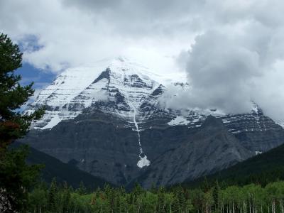 v3/71/506771/3/46451695.MountRobson3_r.jpg