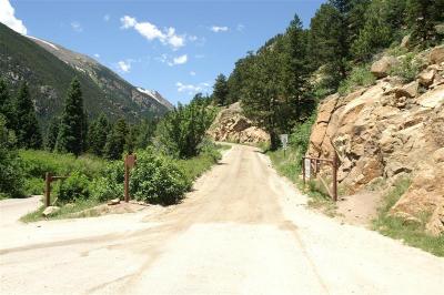 Entrance to Old Fall River Road