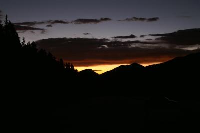Sunrise at Bear Lake parking lot