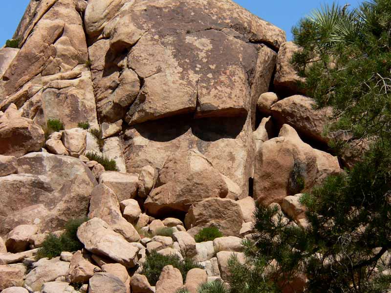 Face In The Rock