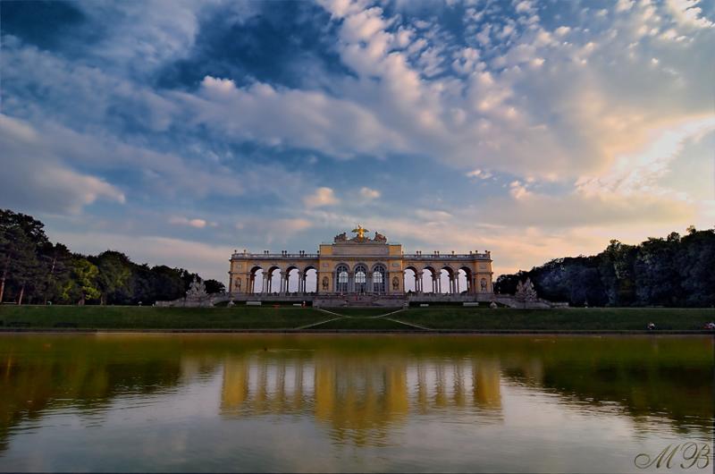 Gloriette at early evening