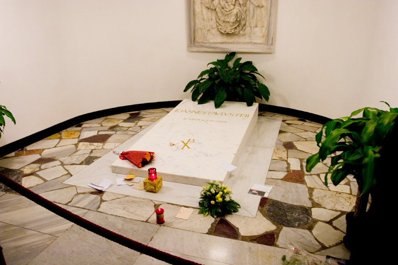 john pauls tomb