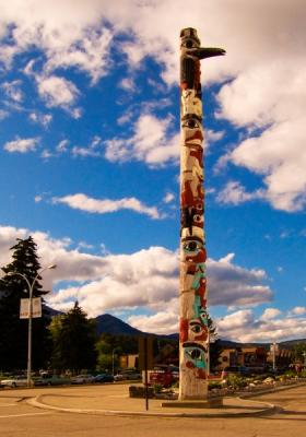 Totem Pole, downtown Jasper