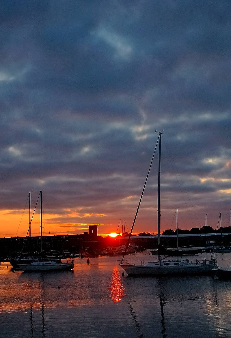 Sunrise on August 16 No 2 p.jpg