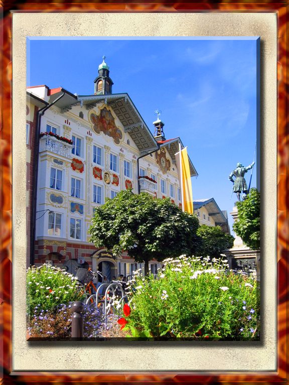 Bad Tolz Central Square, Bayern