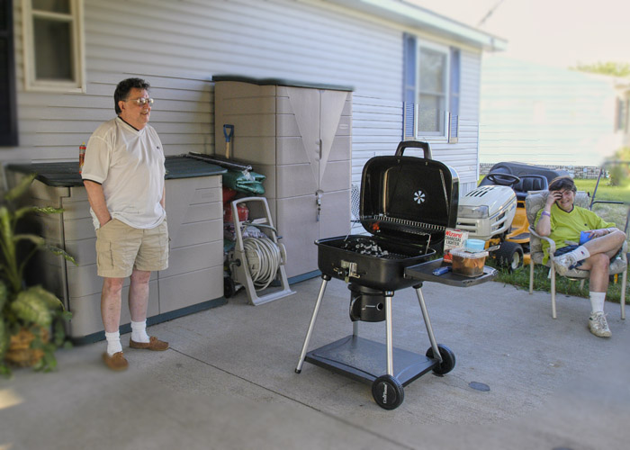 Karen and Dave grilling
